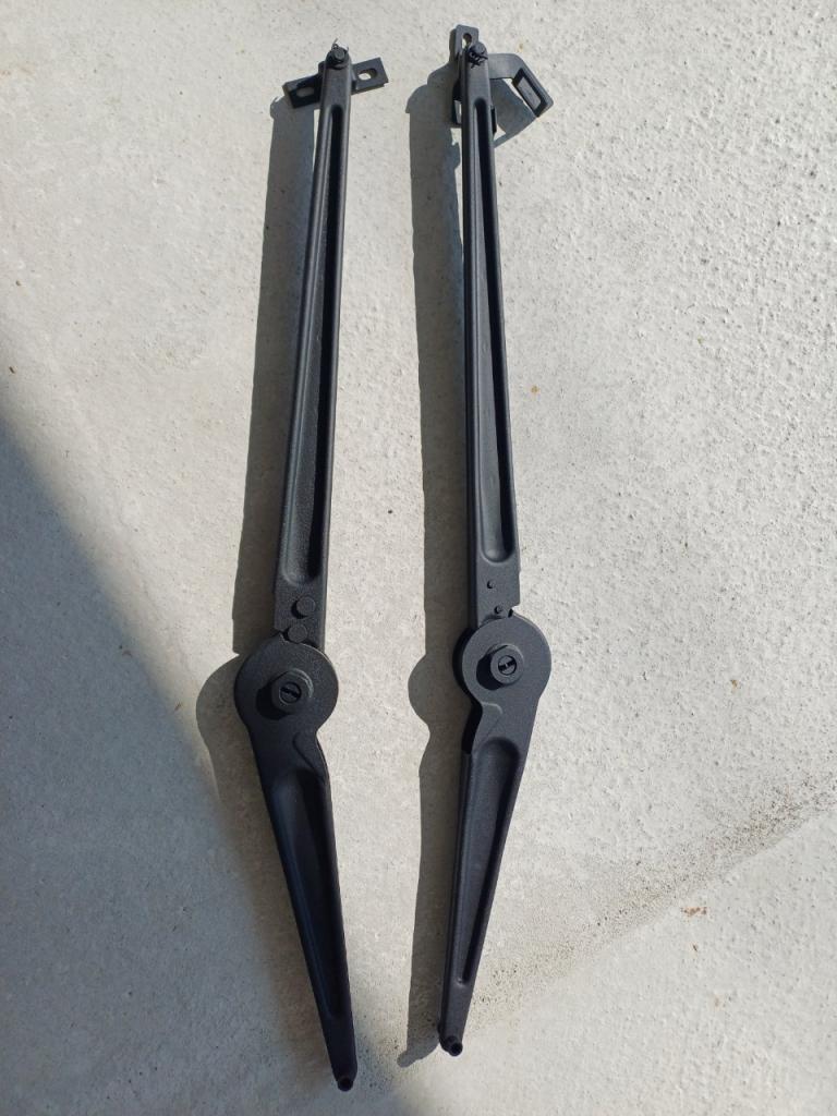 Compas PEUGEOT 304 Coupé LesAnciennes.com