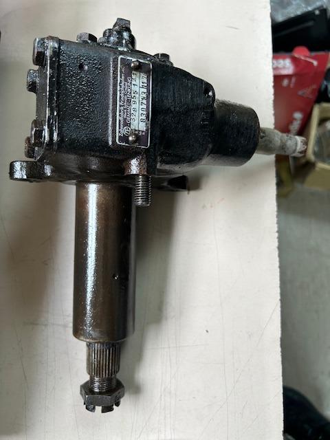 Boîtier de direction pour Lamborghini Espada LesAnciennes.com