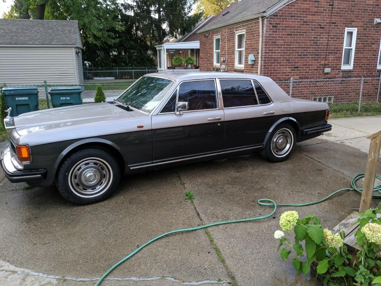 ROLLS ROYCE Silver Spirit - 1984 LesAnciennes.com