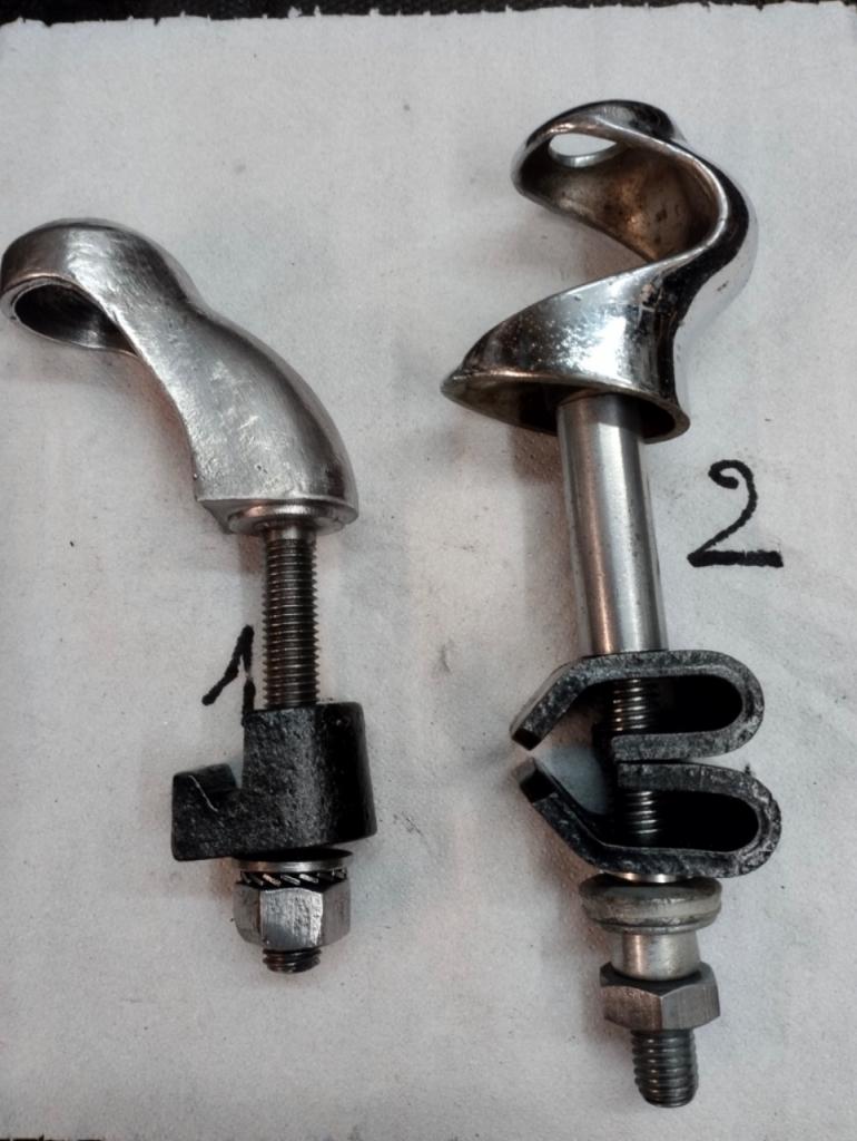 Supports phare LesAnciennes.com