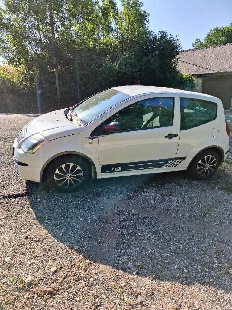 CITROEN Citroen c2 LesAnciennes.com