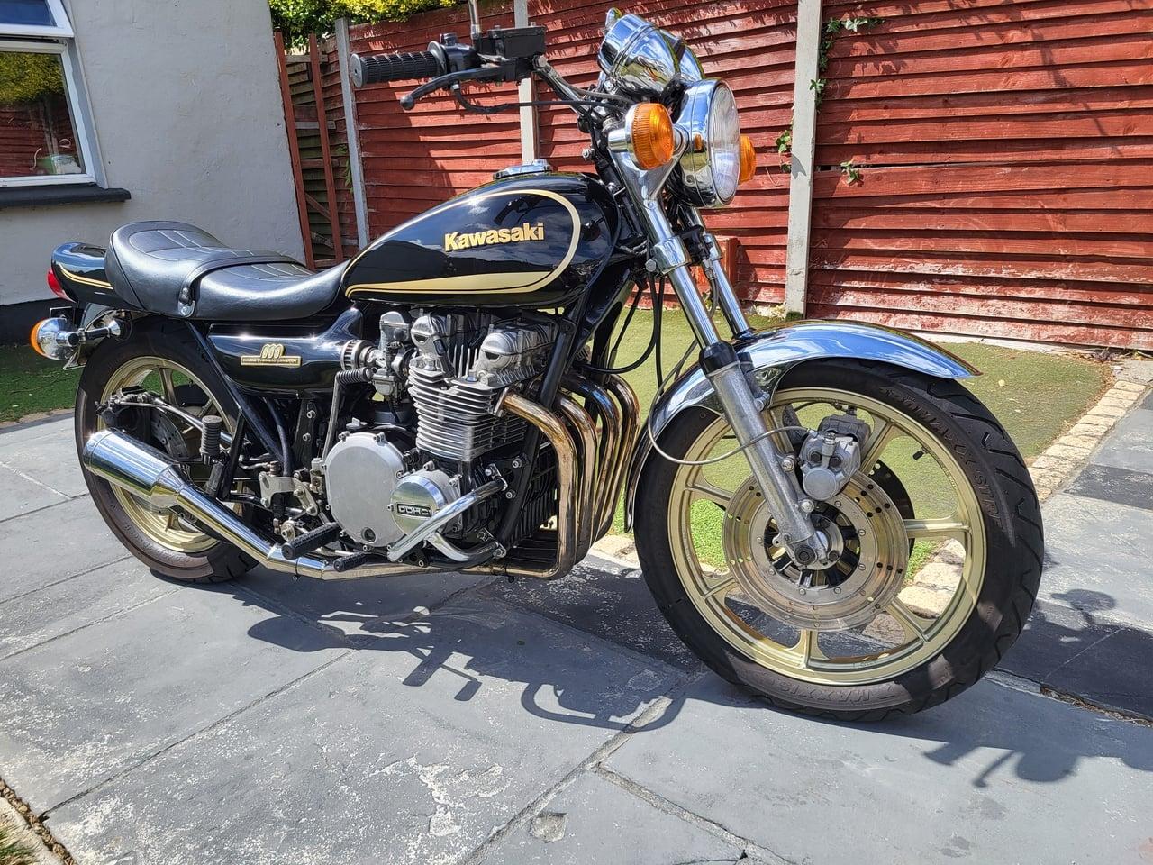 1975 Kawasaki Z1 900 LesAnciennes.com