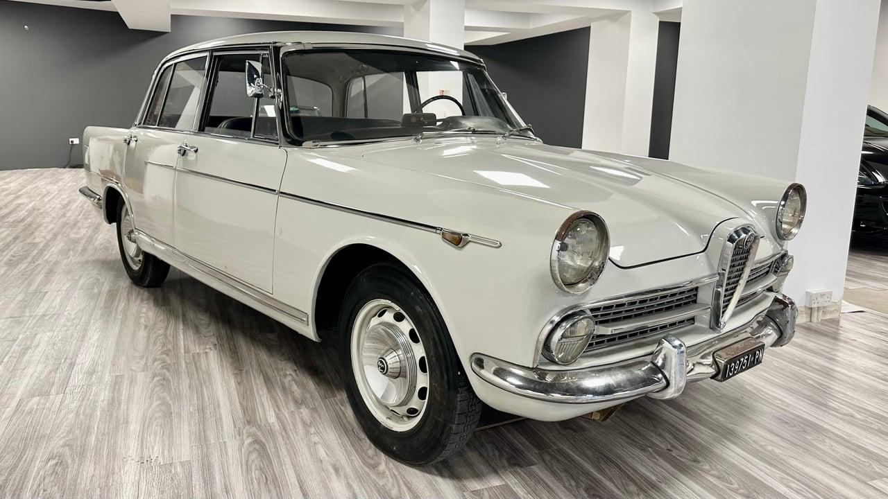 1960 Alfa Romeo 2000 Berlina LesAnciennes.com