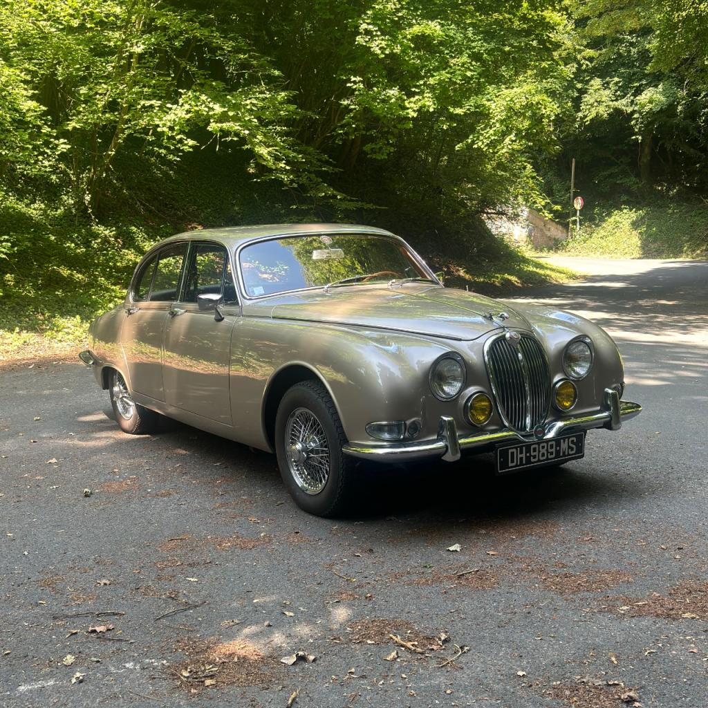 JAGUAR Type S - 1967 LesAnciennes.com