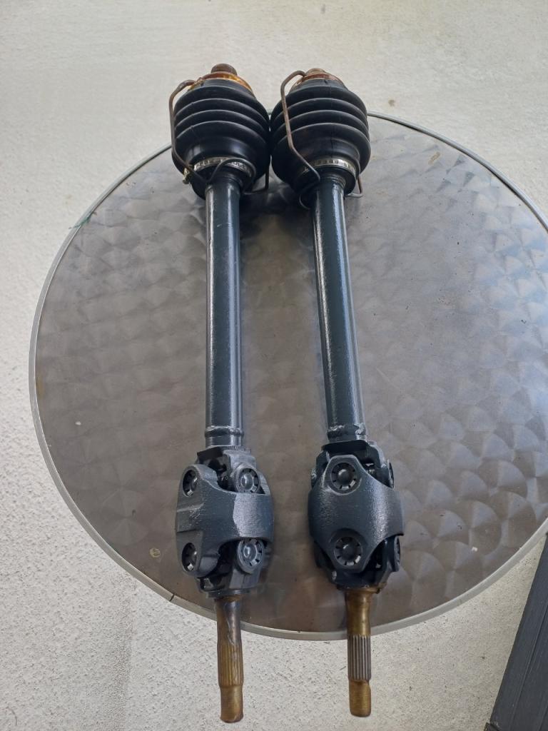 Cardans RENAULT 16 (R16) R 16 LesAnciennes.com