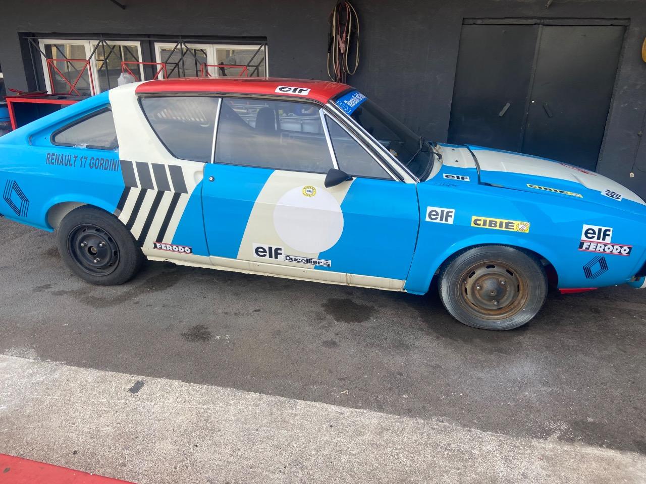 RENAULT 17 (R17) R 1312 - 1974 LesAnciennes.com