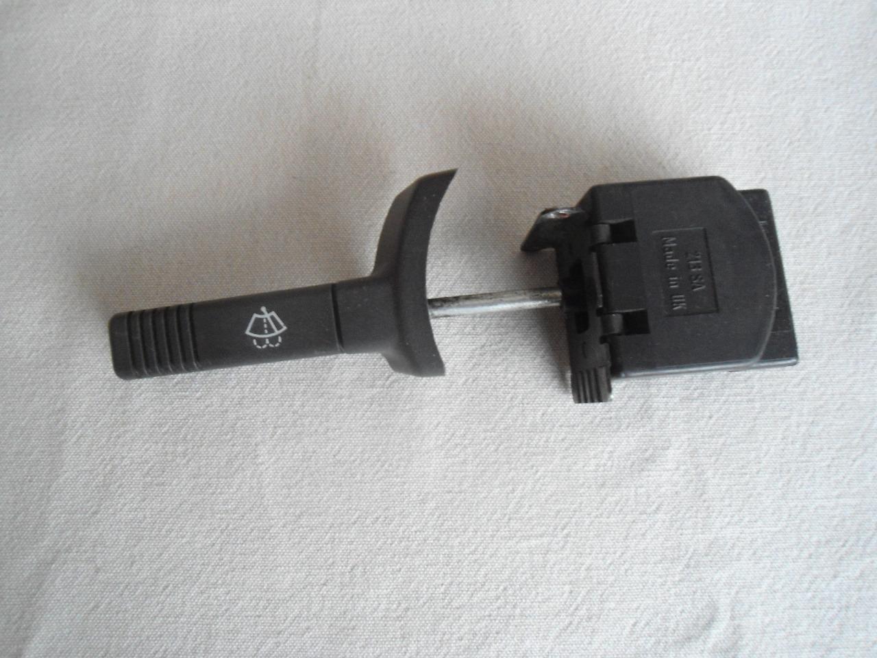 Commodo RENAULT Super 5 LesAnciennes.com