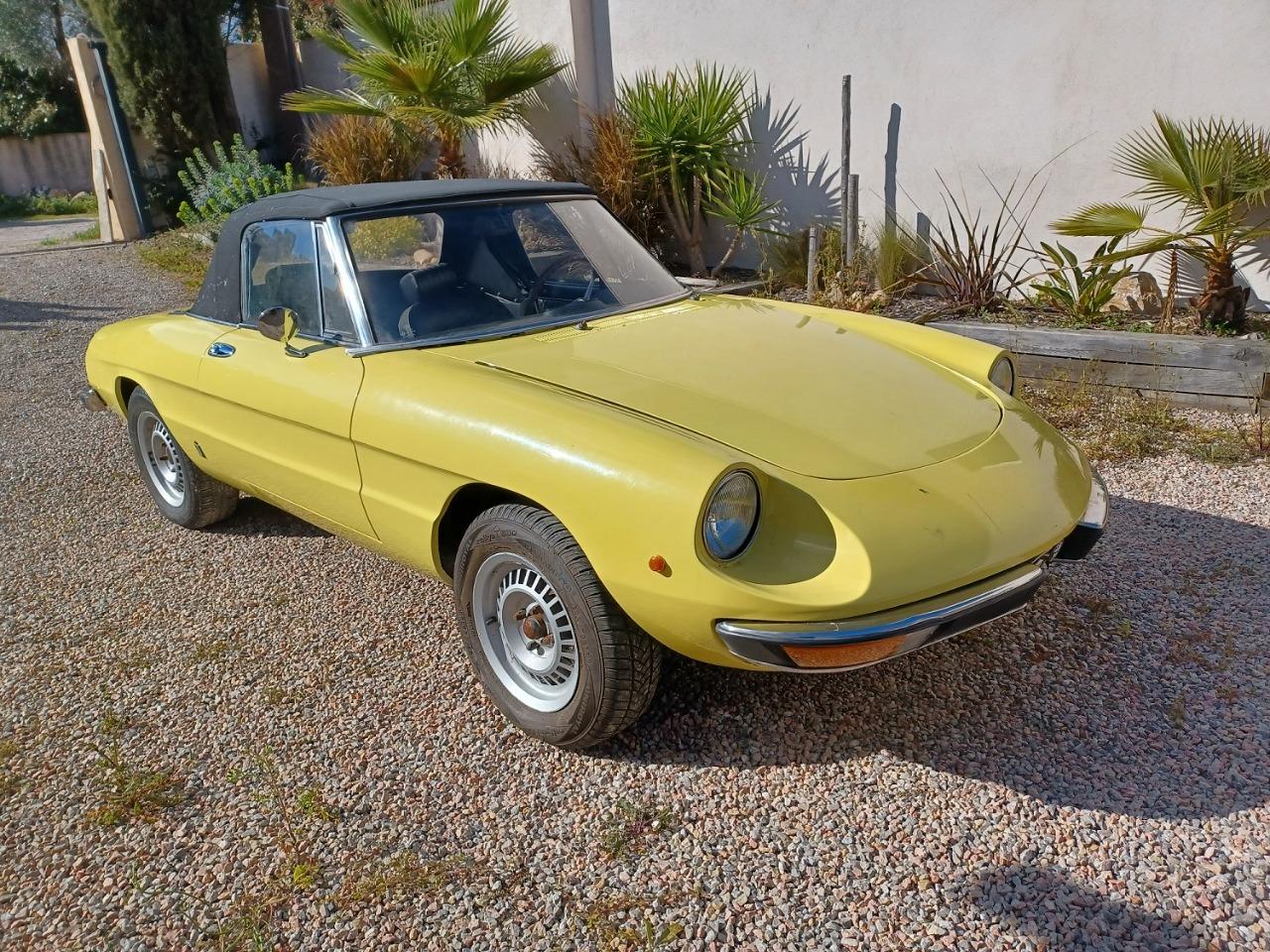 ALFA ROMEO Spider 2000 - 1974 LesAnciennes.com