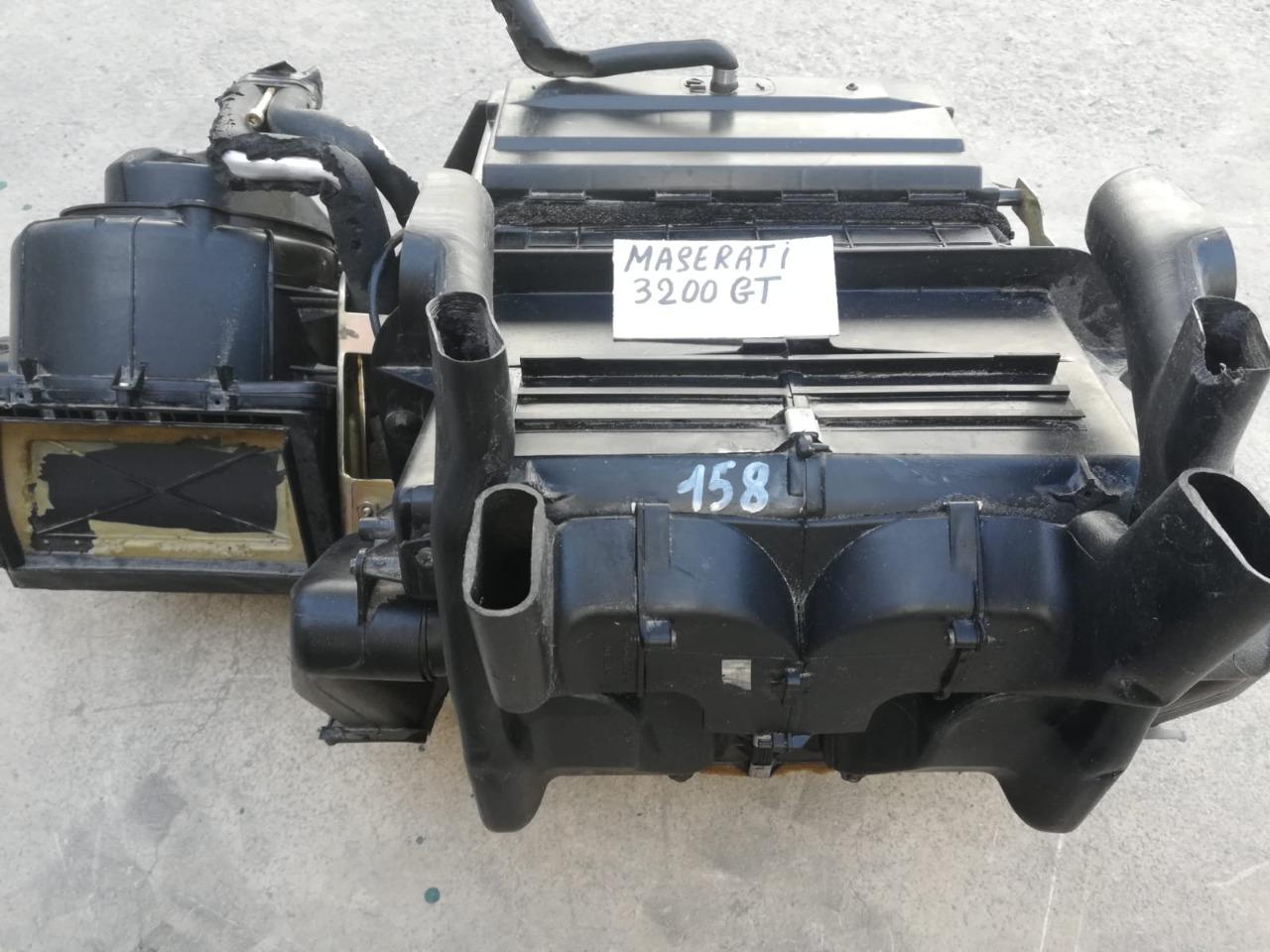 Boîte chauffante pour Maserati 3200 GT LesAnciennes.com