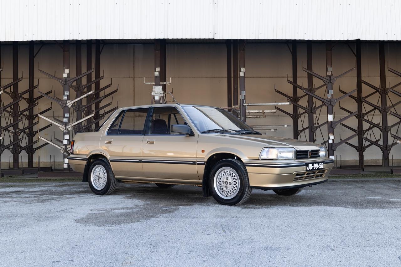 1986 Rover 213 SE with Vitesse Features LesAnciennes.com