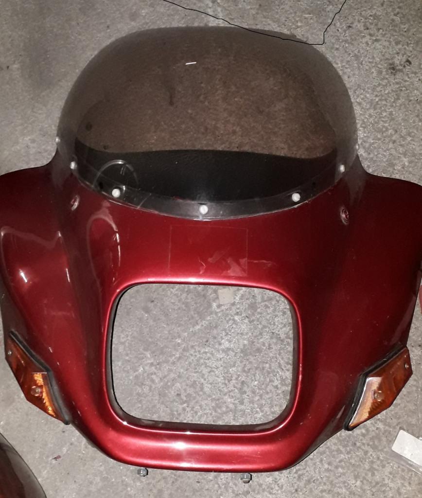 Lot de pièces YAMAHA XS 1100 1100XS DES PIECES LesAnciennes.com