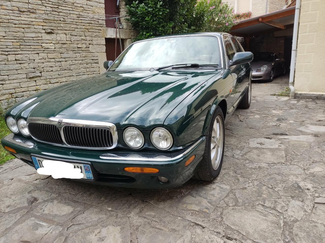 JAGUAR XJ308 Classique - 2000 LesAnciennes.com