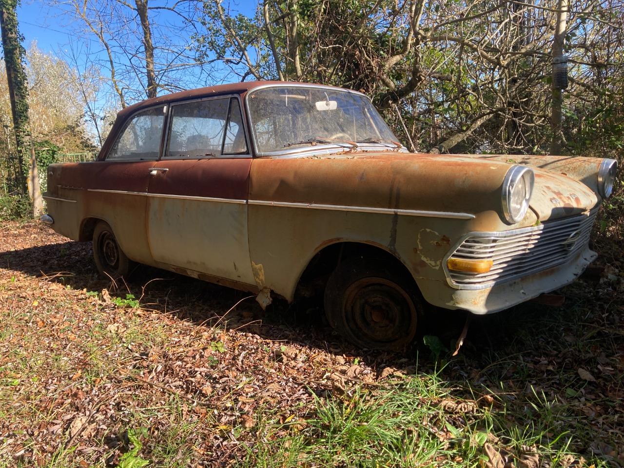 OPEL Rekord P2 - 1962 LesAnciennes.com