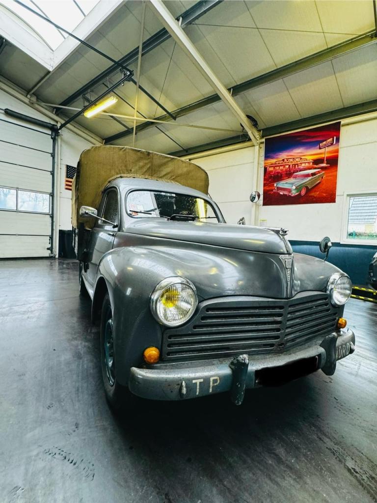 PEUGEOT 203 pick up cammionnette - 1952 LesAnciennes.com
