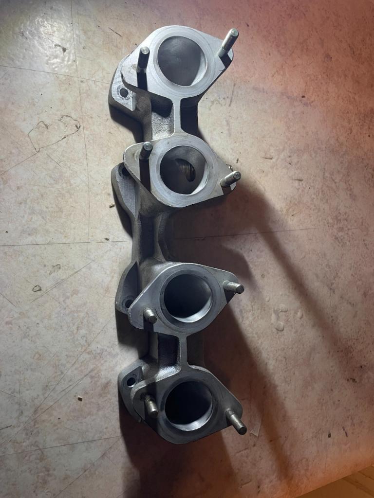 Pipe admission pour montage carburateurs weber bmw LesAnciennes.com