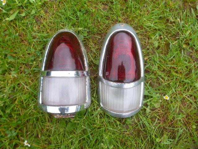 FORD Vedette:2 feux ar LesAnciennes.com