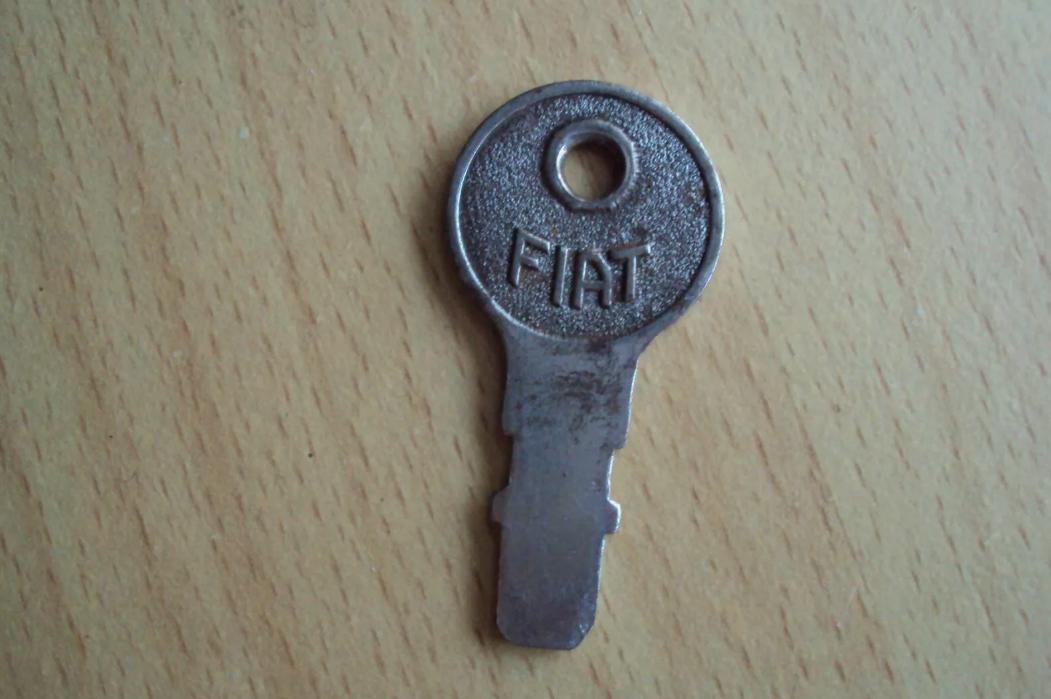 FIAT 508 balilla clè LesAnciennes.com