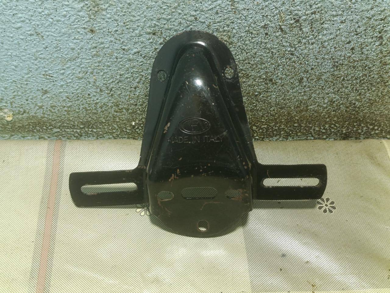 Support feu arrière Cev. Ducati, Sanglas, Ossa LesAnciennes.com