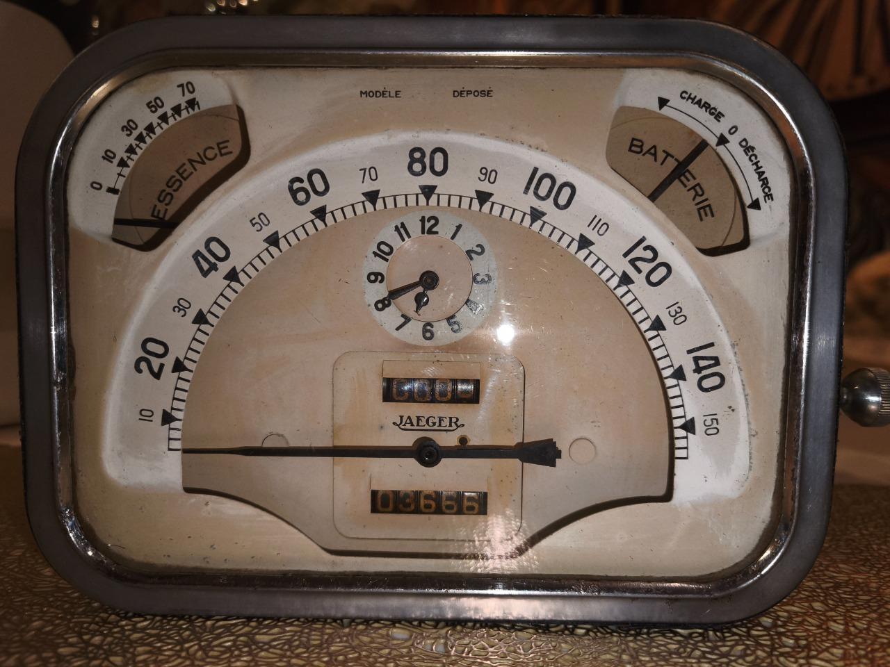 Compteur CITROEN Traction 15/6 G LesAnciennes.com