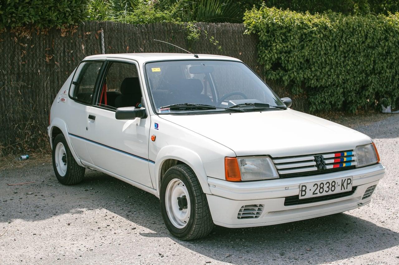 1989 Peugeot 205 Rallye LesAnciennes.com