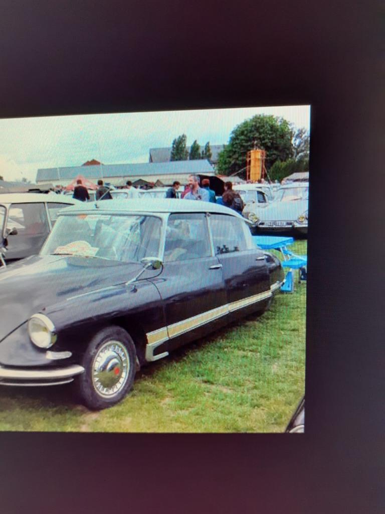 Robri Aile avant CITROEN DS LesAnciennes.com
