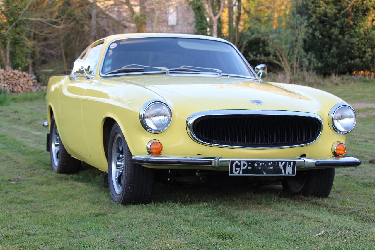 VOLVO P1800 S - 1968 LesAnciennes.com