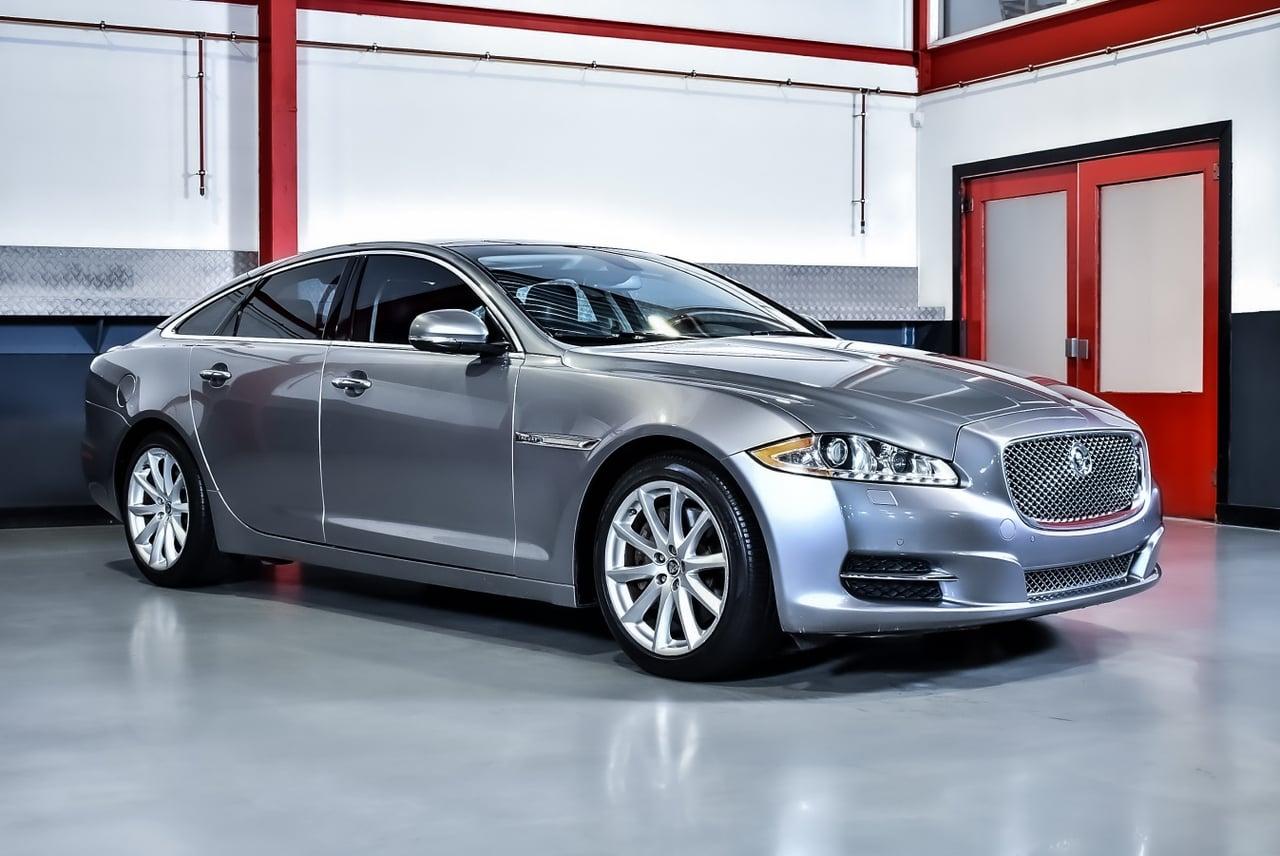 2012 Jaguar XJ Saloon 5,0L V8 LesAnciennes.com