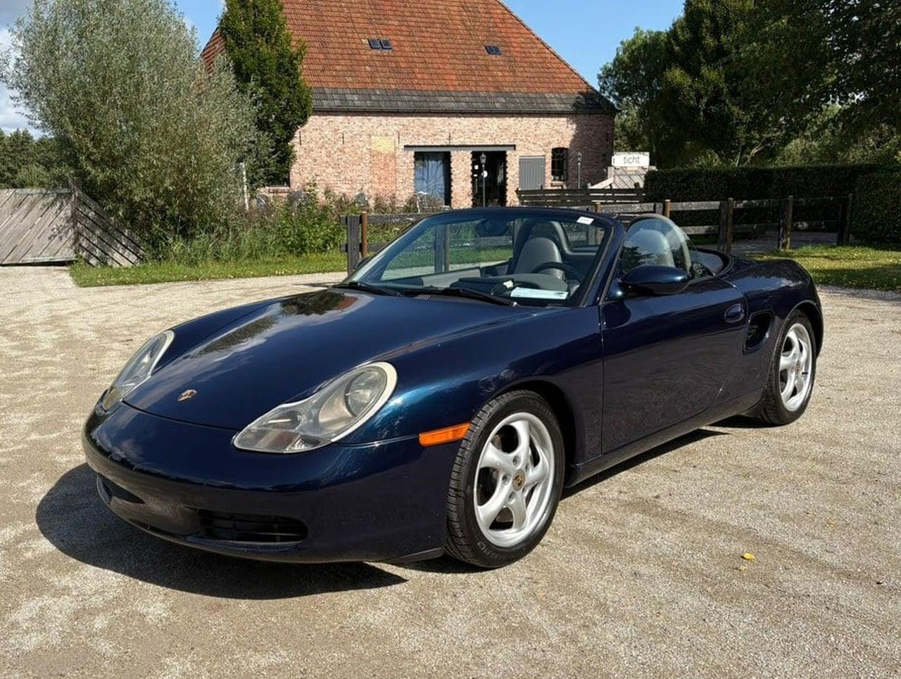 1999 Porsche 986 Boxster Convertible (Manual) LesAnciennes.com