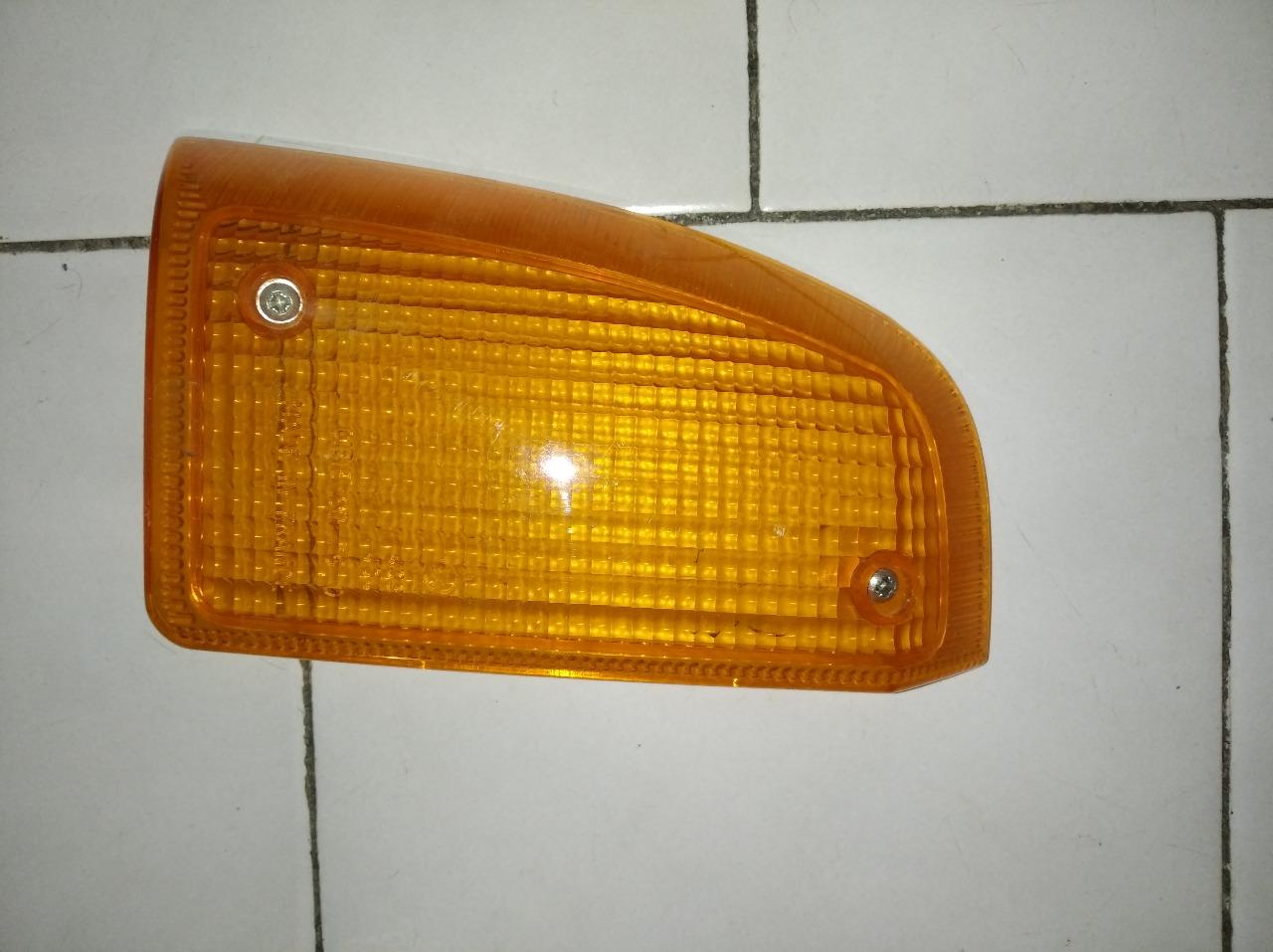 Clignotant talbot simca 1307 LesAnciennes.com