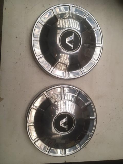 Enjoliveurs roue VOLVO 140 LesAnciennes.com