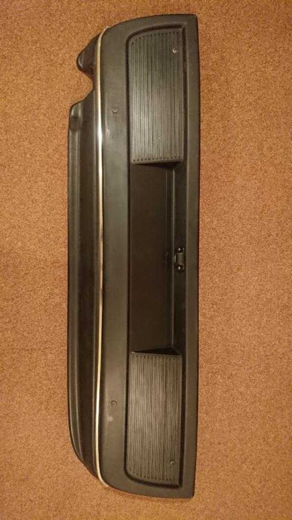 Pare-chocs arrière RENAULT 17 (R17) LesAnciennes.com