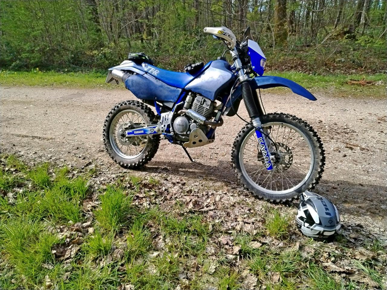 YAMAHA TT R - 1999 LesAnciennes.com