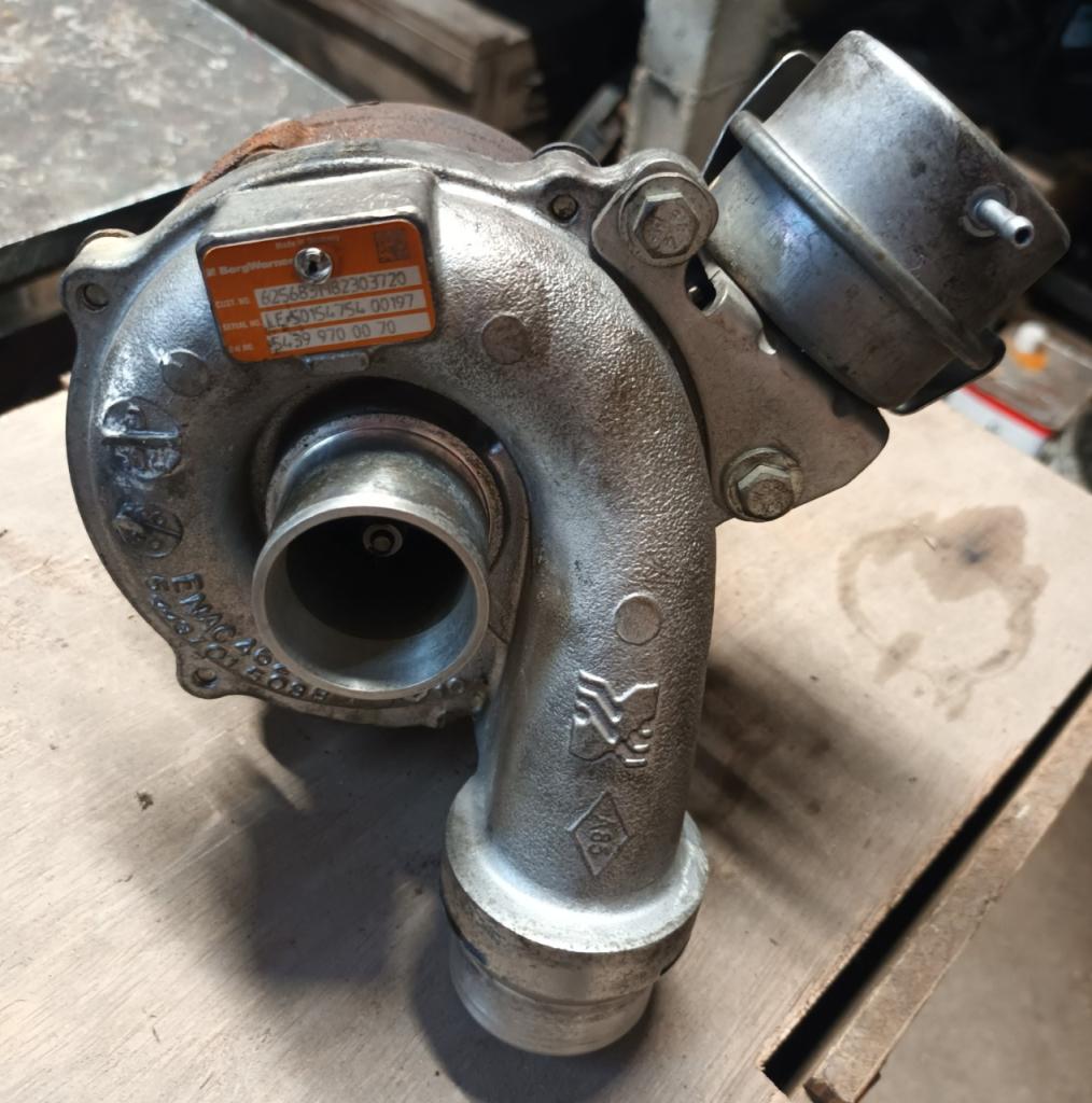 Turbo RENAULT Scenic 3 LesAnciennes.com