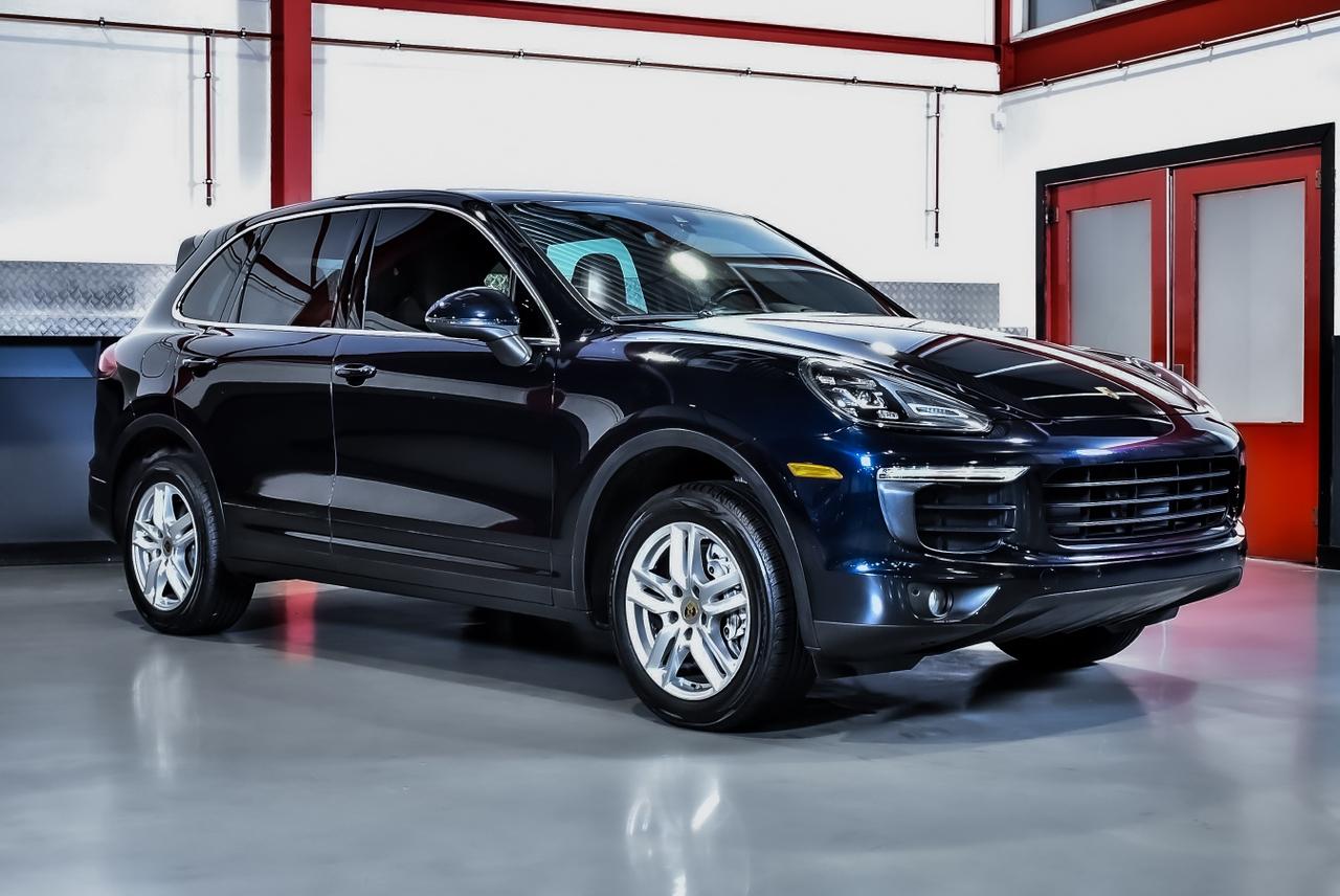 2016 Porsche Cayenne SUV 3,6L V6 LesAnciennes.com