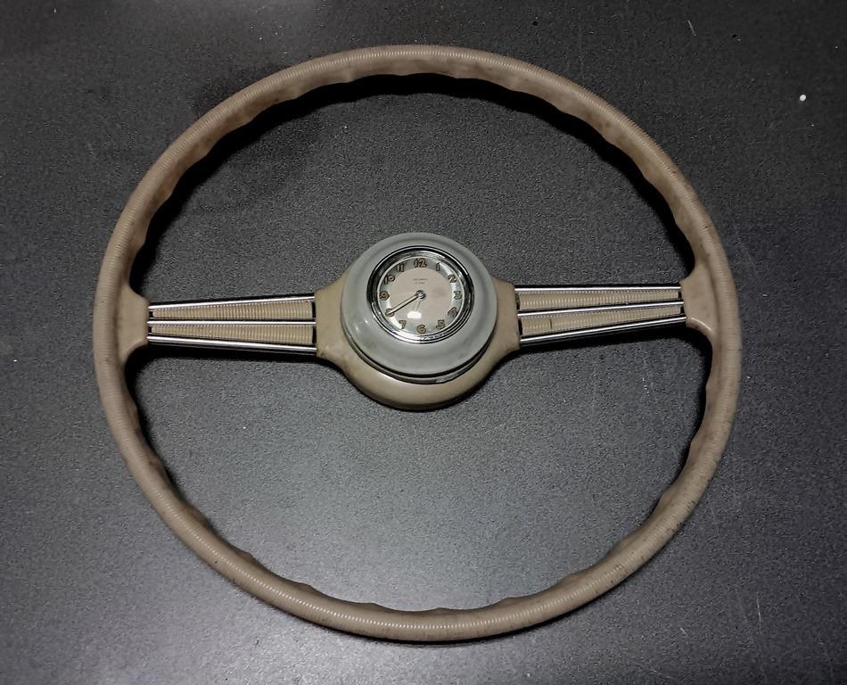 Volant CITROEN Traction 15/6 D LesAnciennes.com