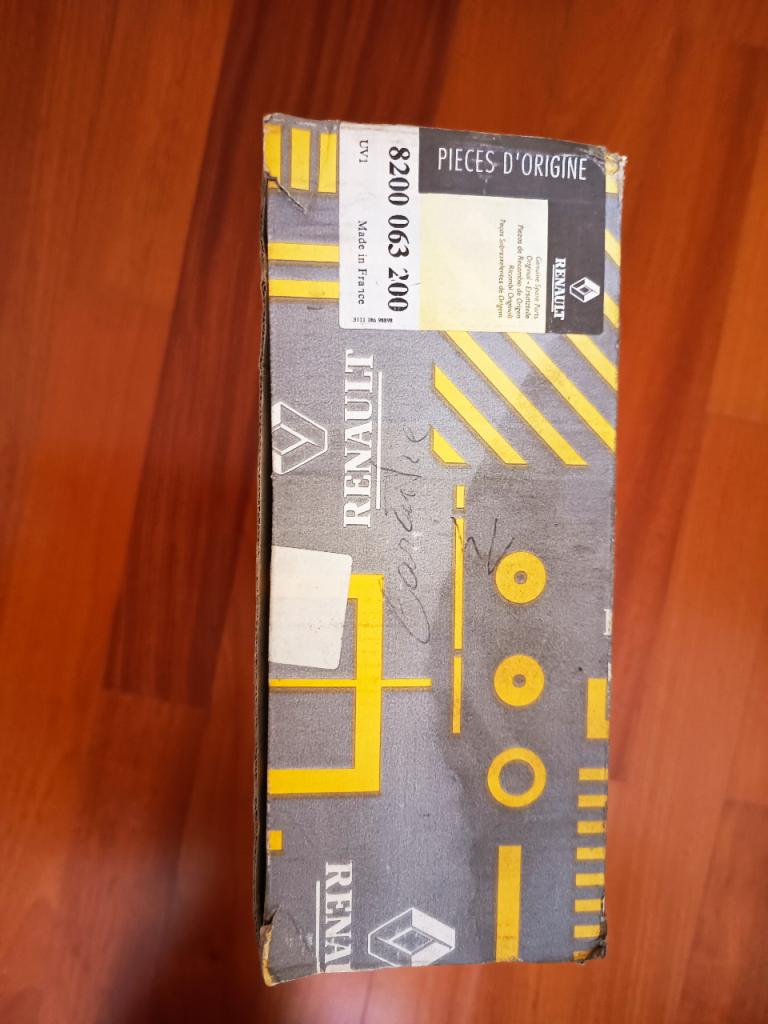 AUTO RADIO RENAULT LesAnciennes.com