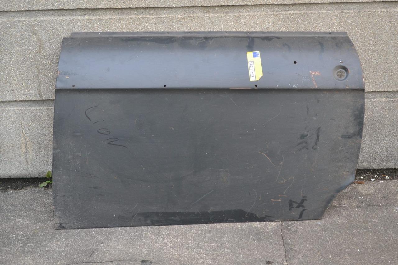 Panneau porte AR G PEUGEOT 204 304, neuf LesAnciennes.com