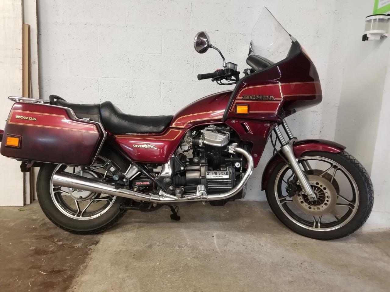 HONDA SILVER WING 650 - 1983 LesAnciennes.com