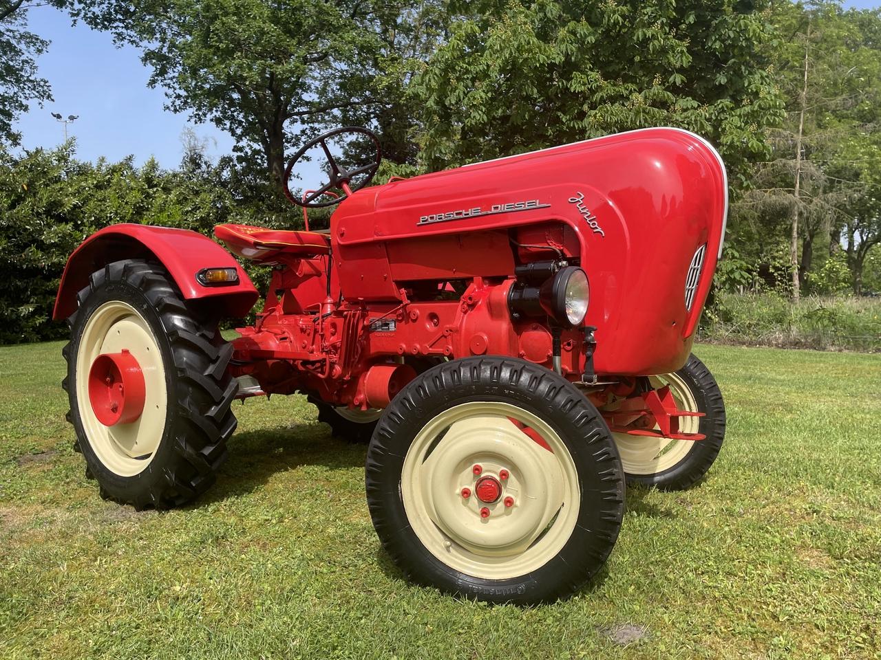 1959 Porsche-Diesel Junior 108 LesAnciennes.com