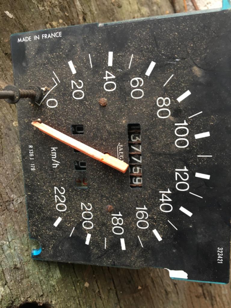 Compteur RENAULT Divers LesAnciennes.com