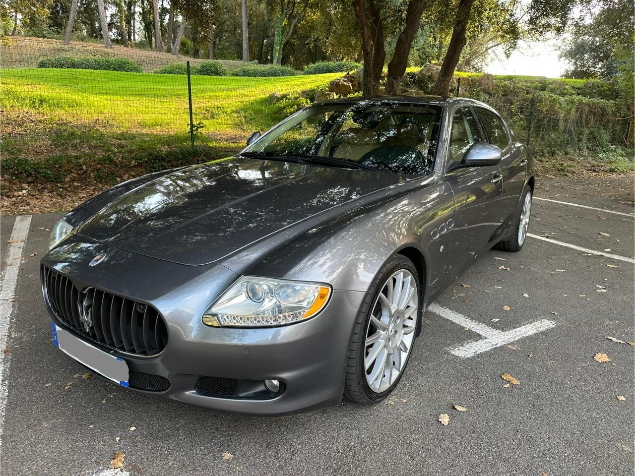 MASERATI Quattroporte V 4.2 V8 400 BVA LesAnciennes.com