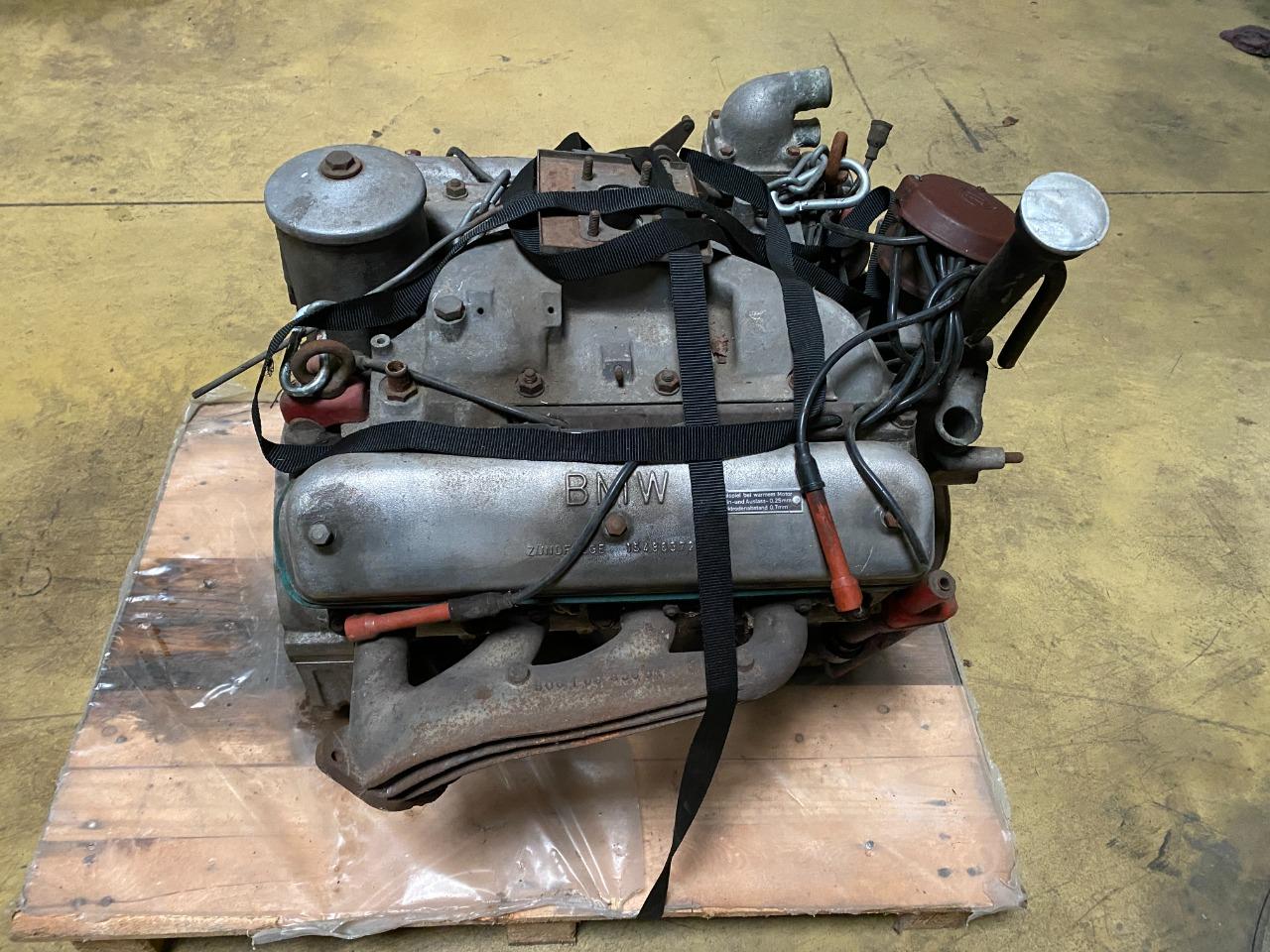 Moteur BMW 501/502 LesAnciennes.com