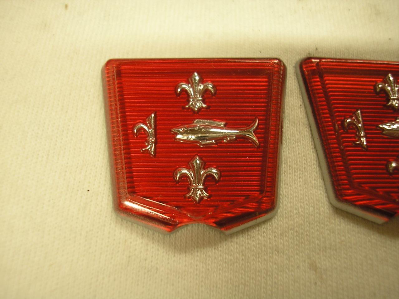 Motif Ford Vedette Vendôme Monte-Carlo Simca Vedet LesAnciennes.com