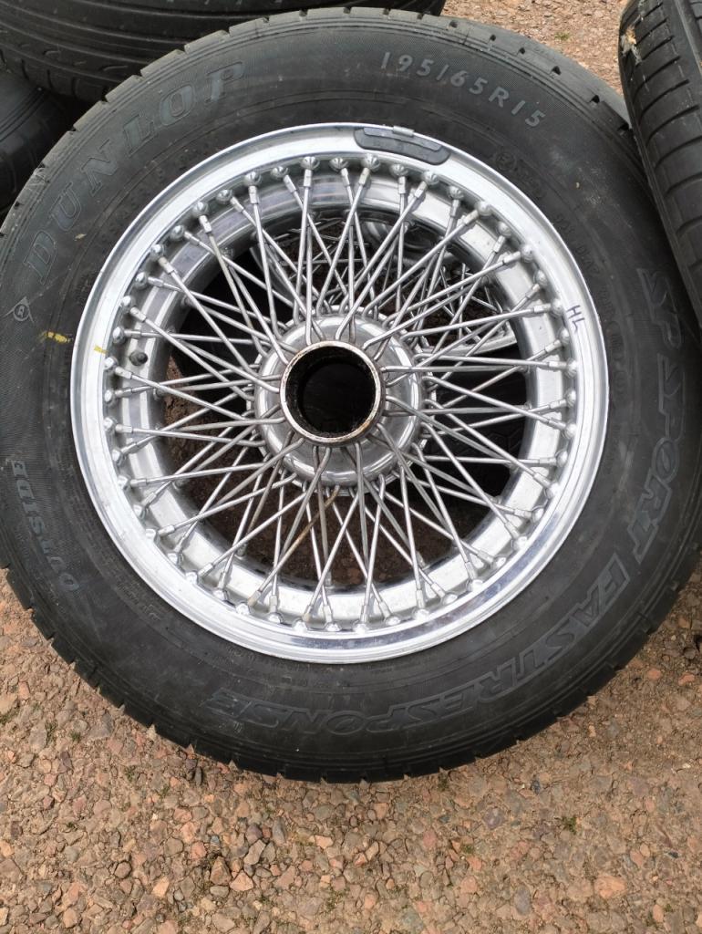 Jantes TRIUMPH TR5 TR LesAnciennes.com