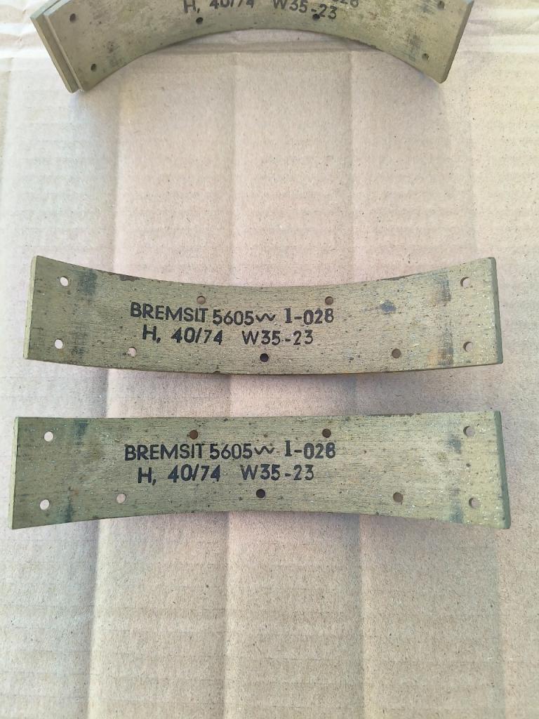 Garnitures de frein BREMSIT 5605 , 35 mm NOS LesAnciennes.com
