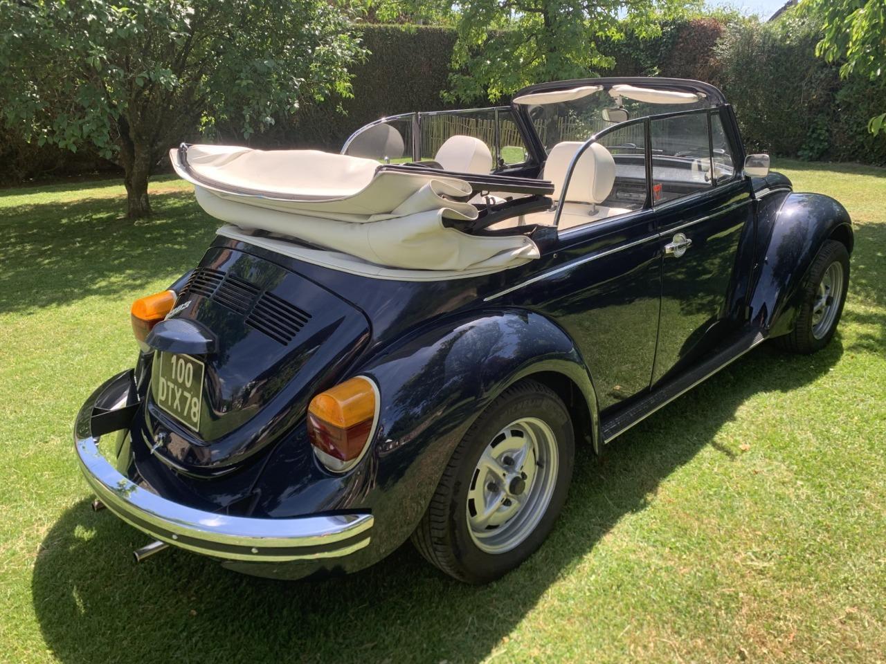 VOLKSWAGEN Coccinelle cabriolet Karmann - 1979 LesAnciennes.com