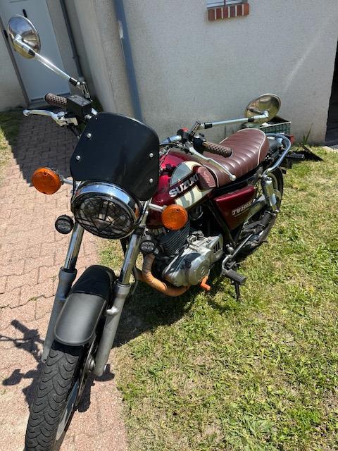 SUZUKI T 250 - 1999 LesAnciennes.com