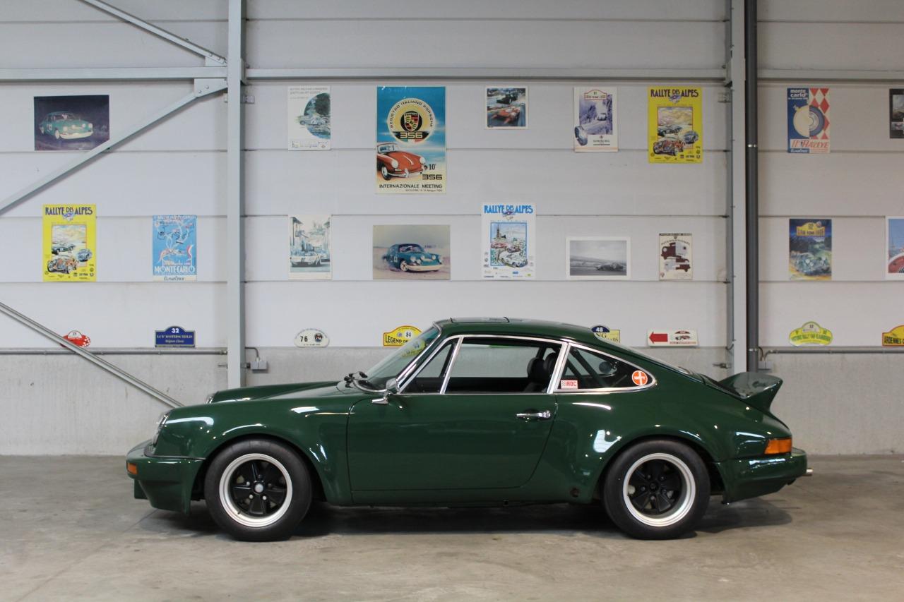 PORSCHE 911 rsr - 1975 LesAnciennes.com