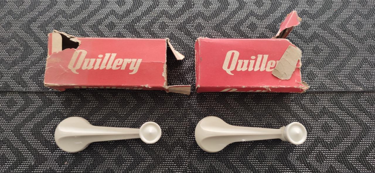 Manivelles lève vitres SIMCA Aronde P60 LesAnciennes.com