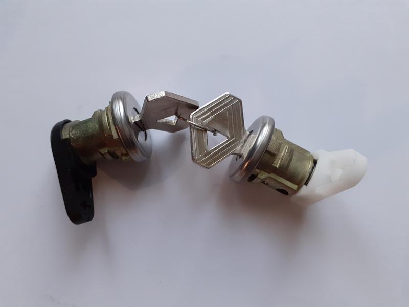 Barillets RENAULT Super 5 LesAnciennes.com